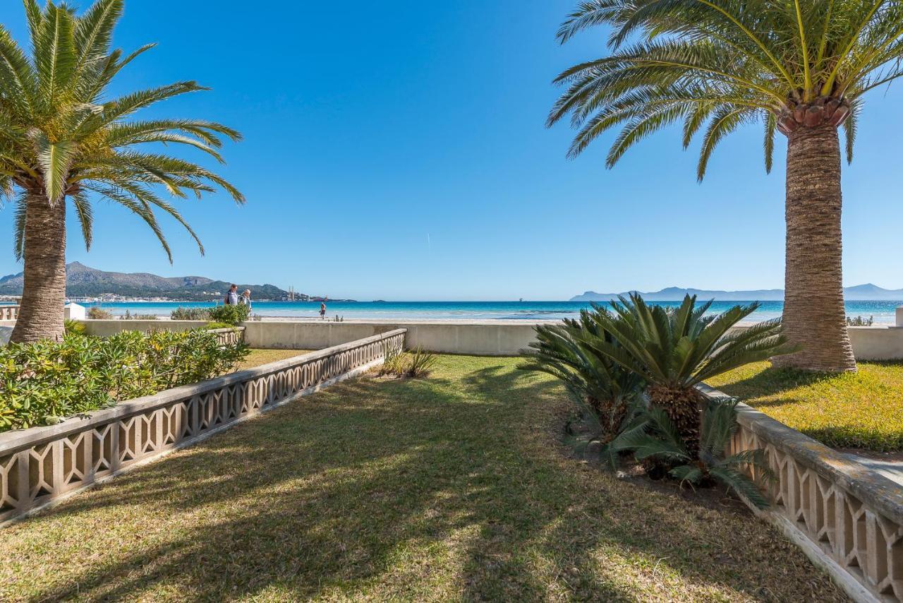 Apartamento Playa De Los Pinos Alcudia  Exteriör bild